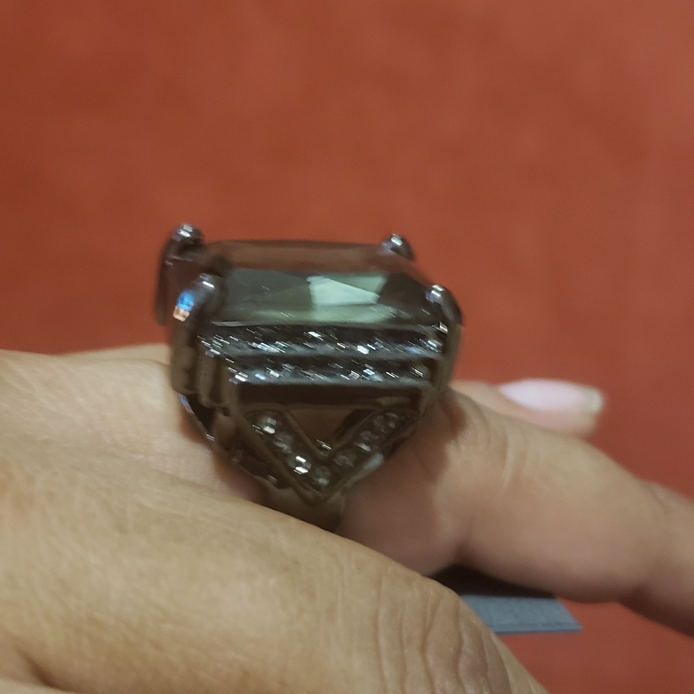 Express Ring size 8 - Picture 4 of 5